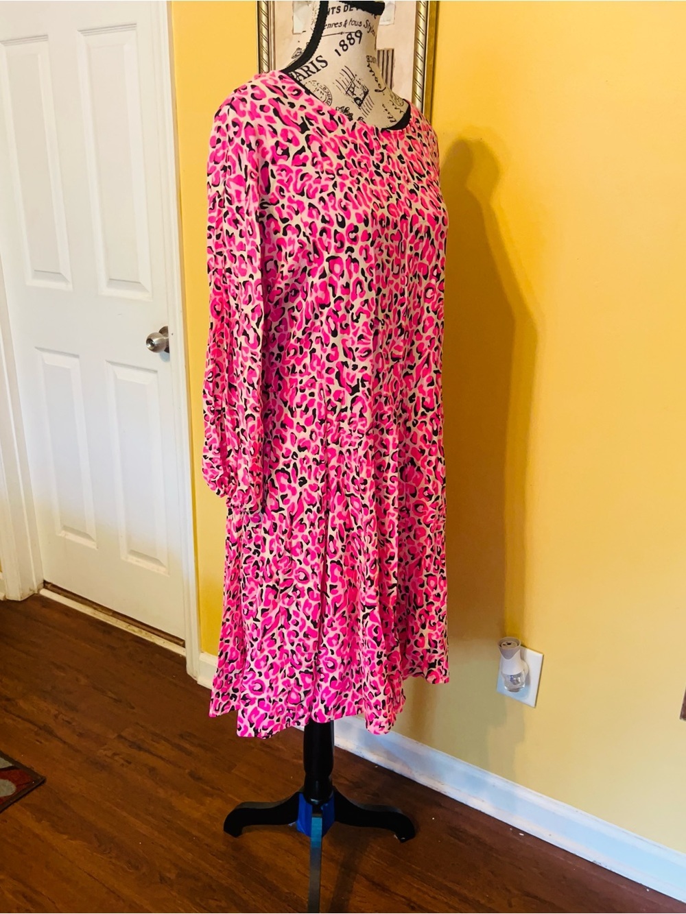 Lilly Pulitzer Pink & Multi Leopard Print Midi Dress size M - Picture 10 of 14